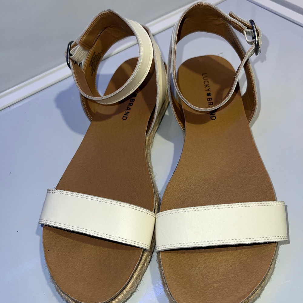 Lucky Brand Women's Cream Espadrille Sandals